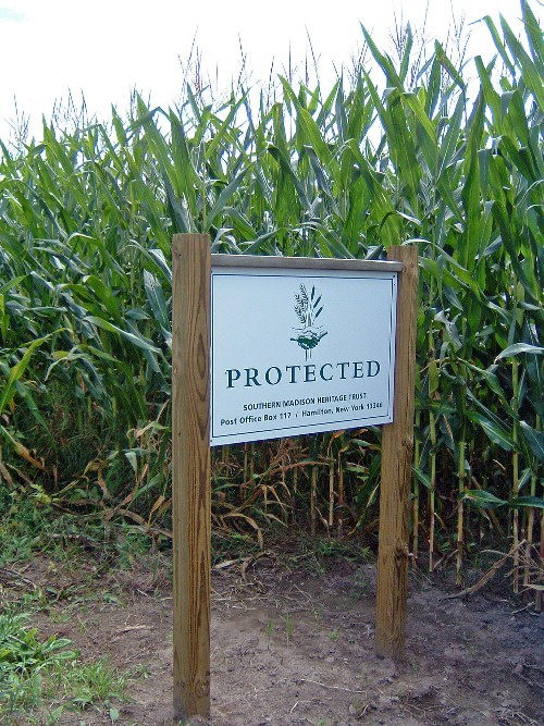 PecksportProtectedSign
